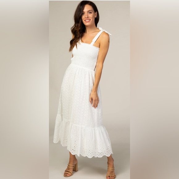 Everly Dresses & Skirts - EVERLY • White Tie Up Eyelet Dress • size S